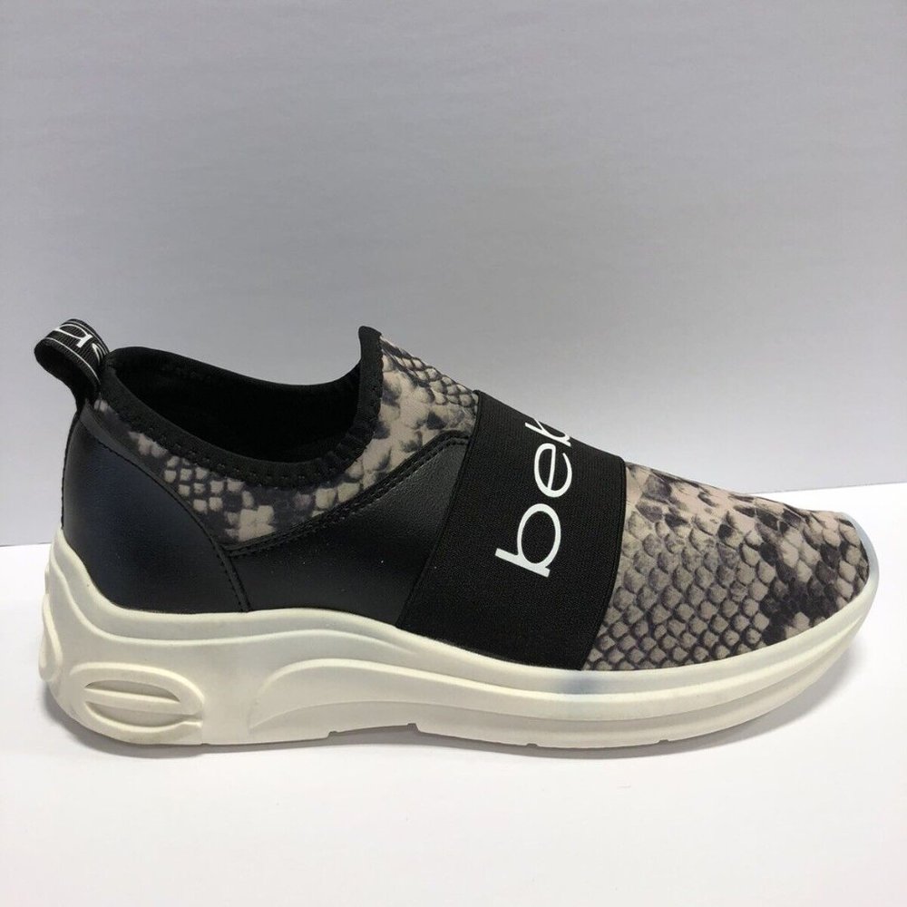 Bebe Women’s Ladd Slip-On Walking Sneaker Snake Size 8.5 M